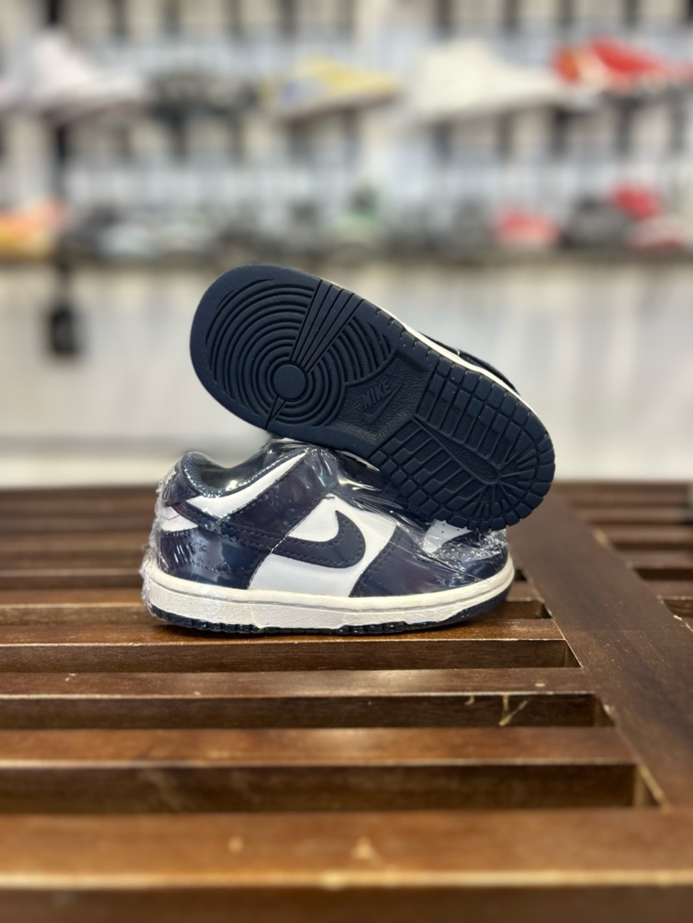 Nike Kids Navy and White Low-Top Sneakers
